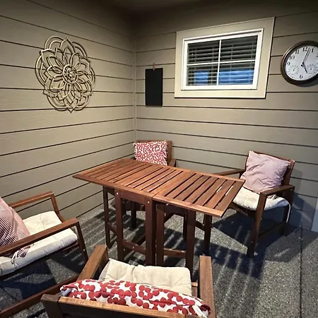 Central Tacoma Homestay With Breakfast Included -Private Room- Exterior photo