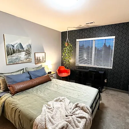 Central Tacoma Homestay With Breakfast Included -Private Room- Room photo